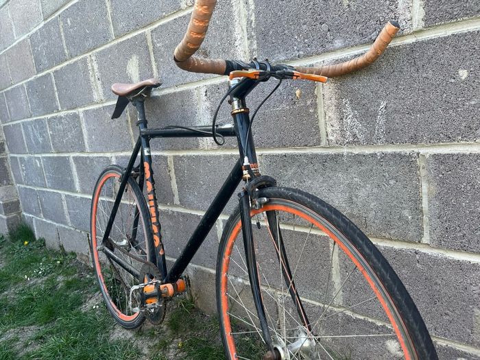 Single speed mongoose bike