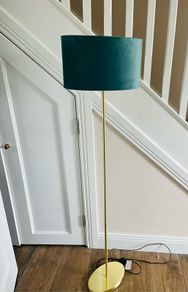 Woodies Floor Lamp