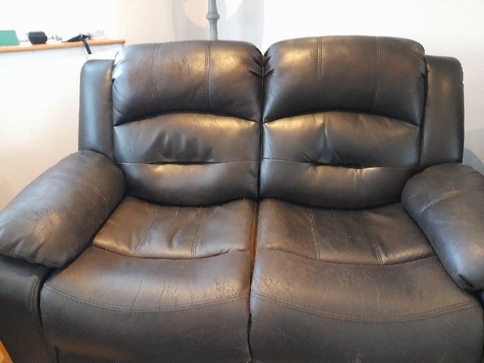 Free Two Seater Recliner