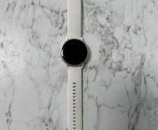 Garmin Vivoactive 5 fitness tracker watch : sports watch