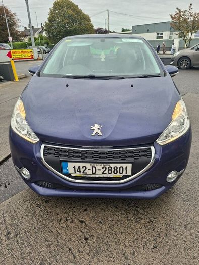 Peugeot 208 2014