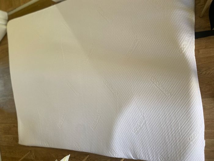 Mattress topper queen