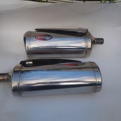 Scorpion exhausts for Triumph 1050  Speed Triple