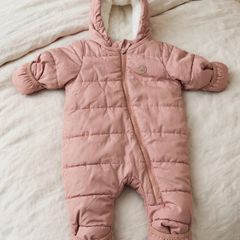 H&M baby Pramsuit