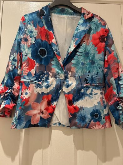 Floral Blazer New