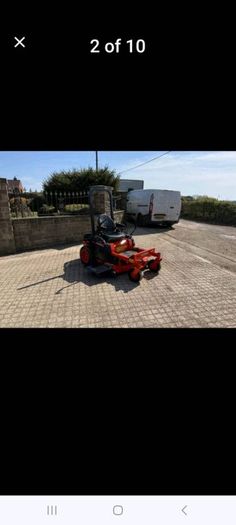 Ride on lawn mower
