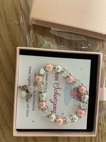 Girls white pearl Bracelet