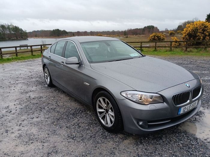BMW 5-Series 2012