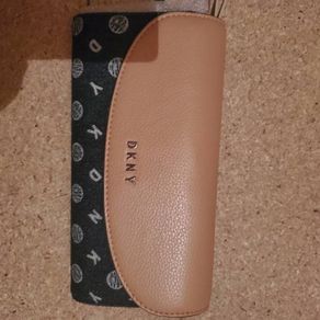 dkny purse new with tags