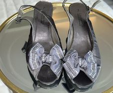 Ladies Silver-Grey Slingback Shoes with Bow Detail