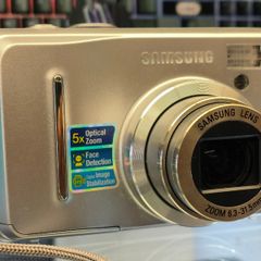 SAMSUNG S1065 10.2MP Compact Digital Camera, 5X Optical Zoom, Face Detection, Digital Image Stabilisation, (Takes 2 AA Batteries, Not Included) Used