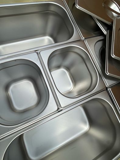 8x Vogue Stainless Steel Gastronorm Tray 150mm