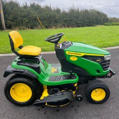 John Deere X167 Ride On Lawnmower.