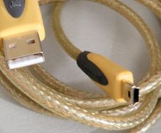 Gold usb cable to mini usb 2m