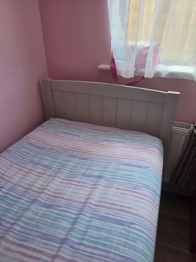 single bed