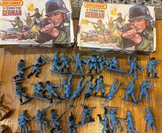 1/32 Matchbox toy soldiers