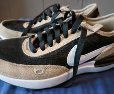 Nike waffle trainers uk 5 black