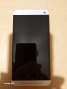 HTC ONE Model 801s, Pin Locked, in excellent cosmetic condition, for Parts or repair