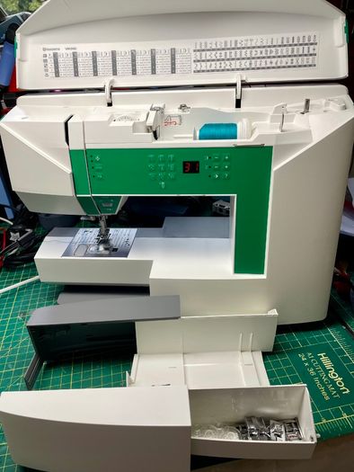 Huskvarna Viking Jade 20 Sewing Machine - As new - Serviced - Premium machine