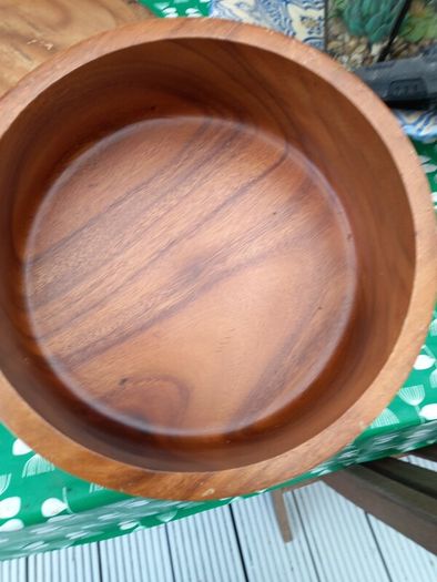 wooden  carved  cake  stand