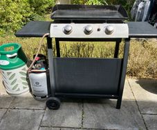 Gas BBQ 3 burners Plancha Griddle