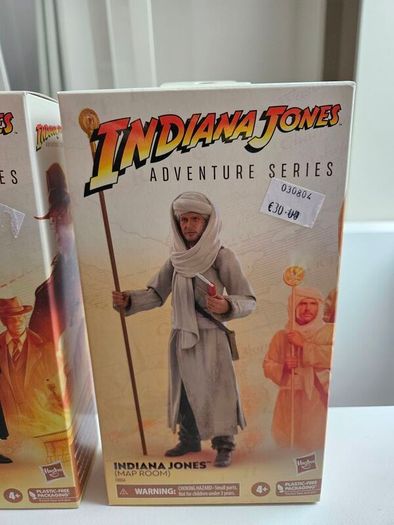 Set of 3 Indiana Jones 1/12 scale figures