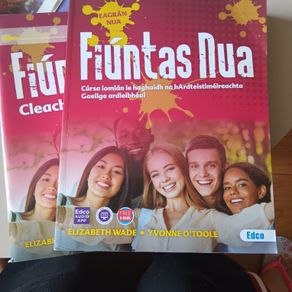 Fintas Nua with workbook by E.Wade &Y.O'Toole