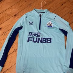Newcastle half zip