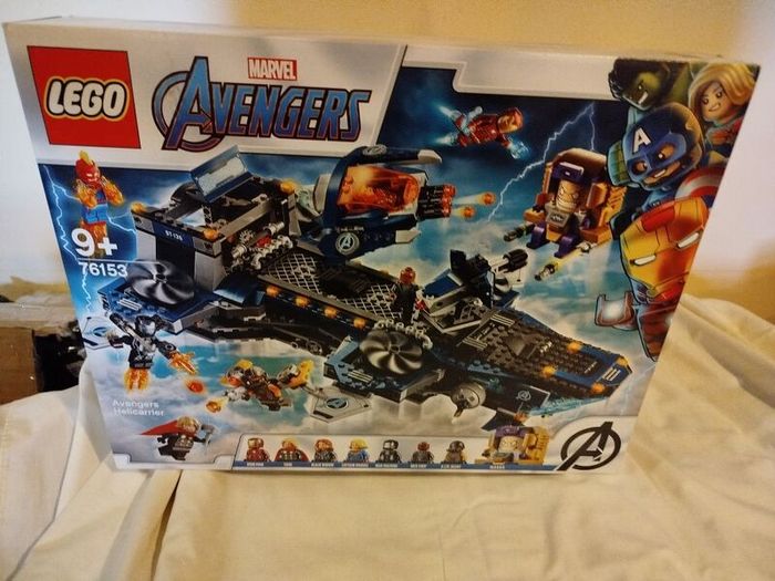 Lego 76153 Avengers Helicarrier