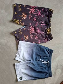 Boys swim shorts 10-11