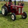 International B414 and loader Image 3