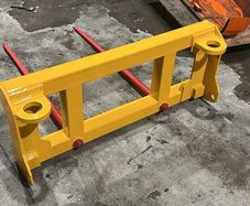 pin and cone bale spike