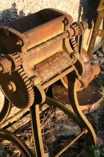 Antique Oil Cake Mill - Thompson Brothers  Vexford Antique Milling Machine