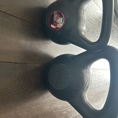 20kg kettlebell and 10lbs kettlebell