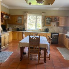 Large Solid Oak Kitchen