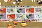 2000 Indonesia International Stamp Exhibition 2000 Presentation Pack with sheet showing Gemstones commemorative stamps