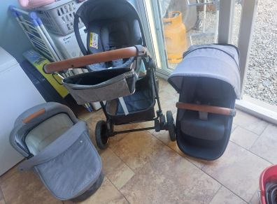 3 in 1 Travel system