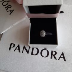 New genuine Pandora sparkling leaves charm