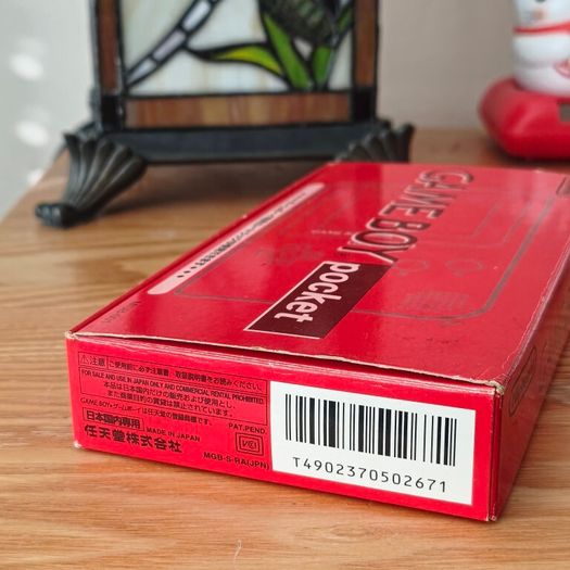 Boxed Nintendo Game Boy Pocket Gameboy.