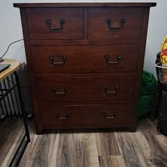 solid wood 5 drawer chest