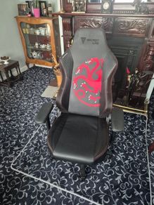 Gaming chair