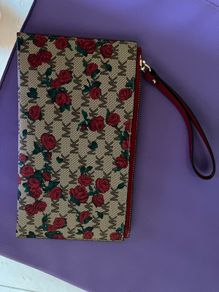 michael kors clutch purse/bag
