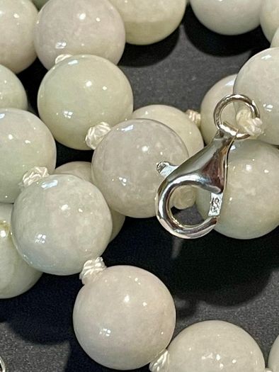 sterling silver necklace with Jadeite