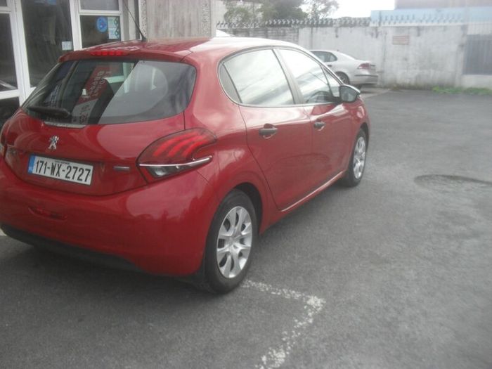 1 Year Warranty Peugeot 208 2017