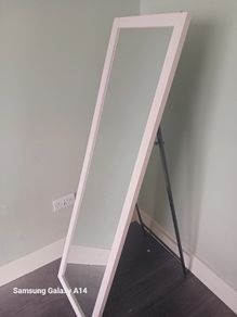 Free mirror