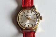 Old lady watch!