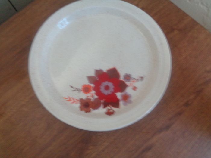 Side Plates x 5 for Sale