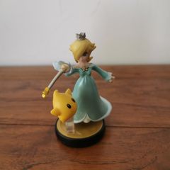 Rosalina and Luma Amiibo