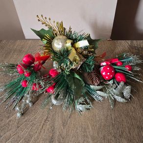 4 Christmas picks