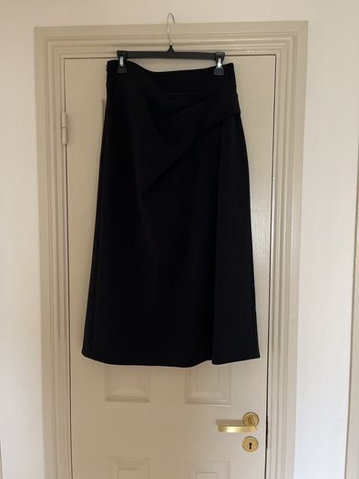 Adolfo Dominguez black midi skirt BNWT